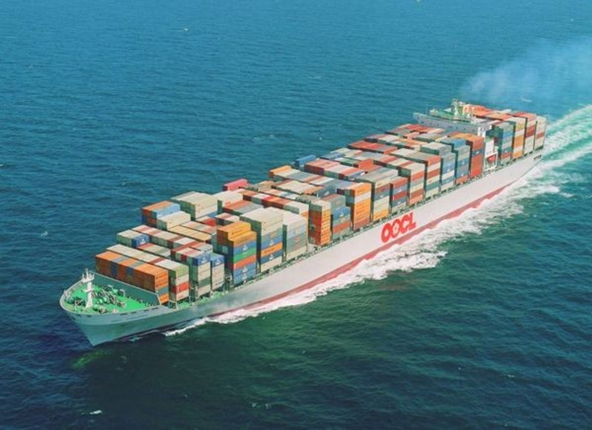 UN plan would raise $5 billion from containership companies to stop emissions