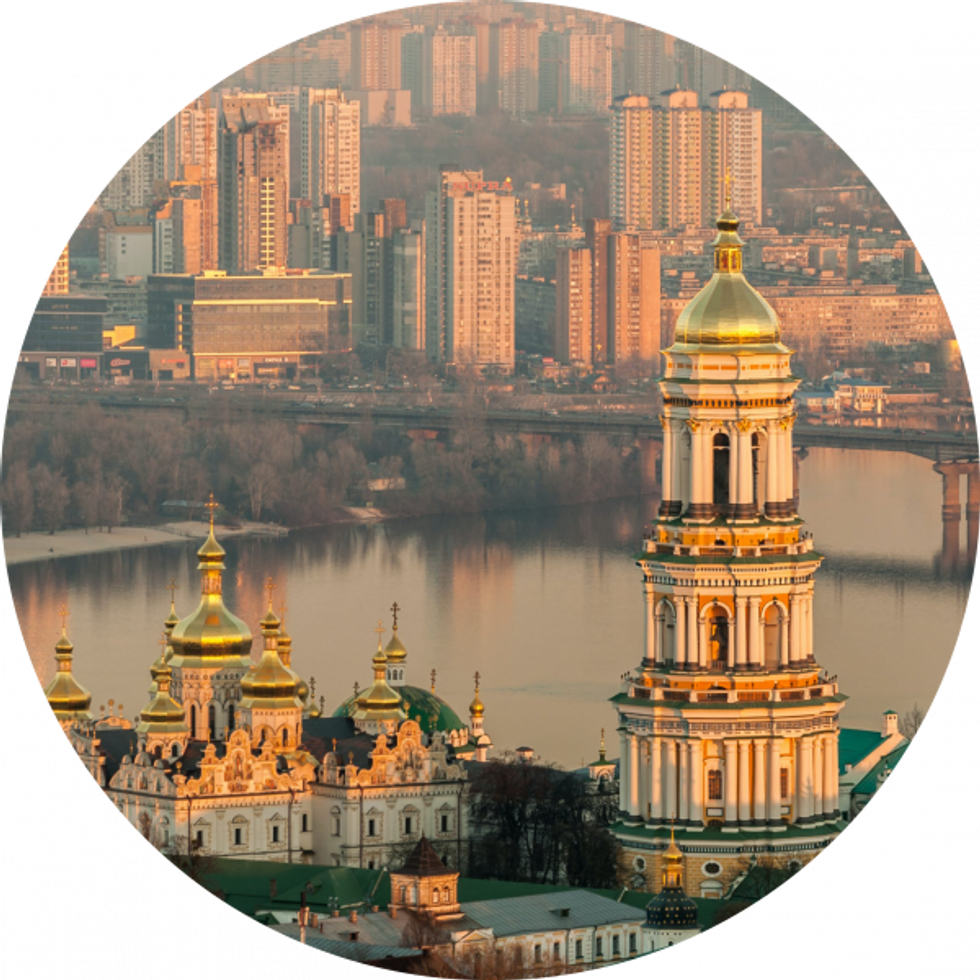 LP kyiv-circle-600x600.png