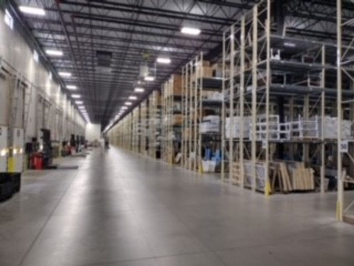 Room & Board Cuts Warehouse Errors by 20% with Handheld Upgrade and StayLinked SmartTE Software