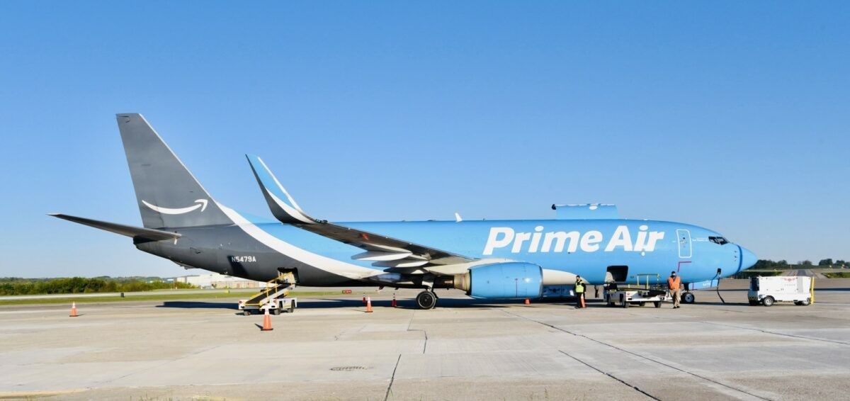 Workers_load_the_first_outbound_Amazon_Air_flight_on_5-13-2021._Photo_credit_Blue_Sky_PIT.jpg